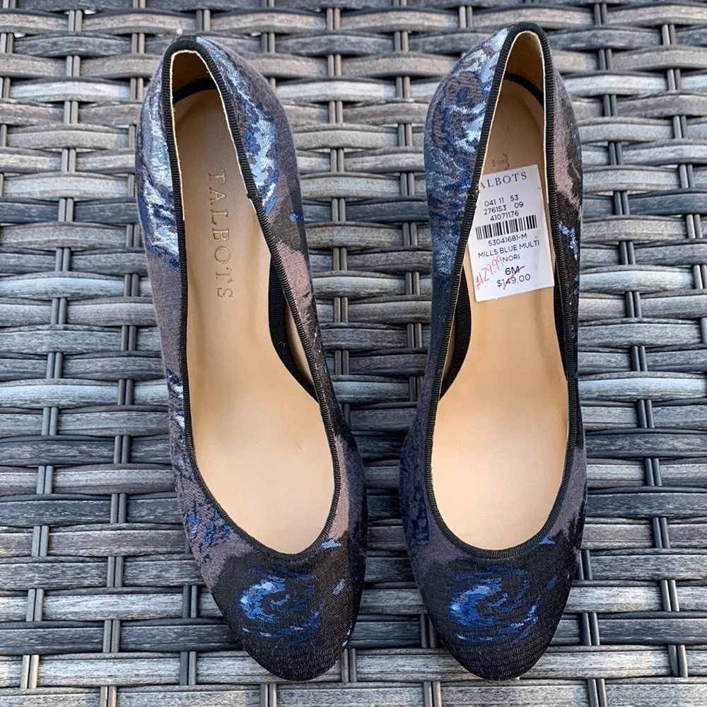 TALBOTS Mills Blue Multi Nori Pump